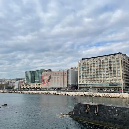 Ropelli Santa Chiara アパート *